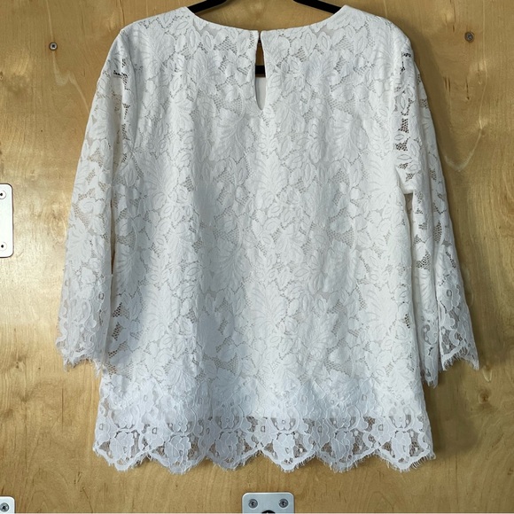 White lace lined blouse by Banana Republic - Picture 4 of 5